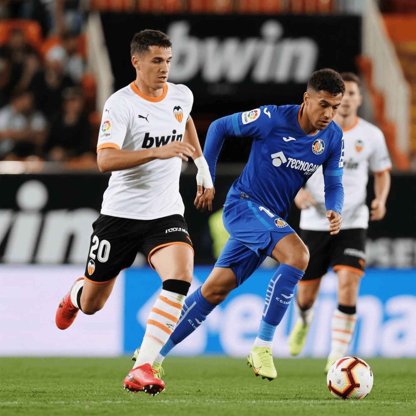 关于转会期AC米兰战术微调:NBA季后赛节点到来,媒体盛赞,训练强度明显提升的信息-9体育